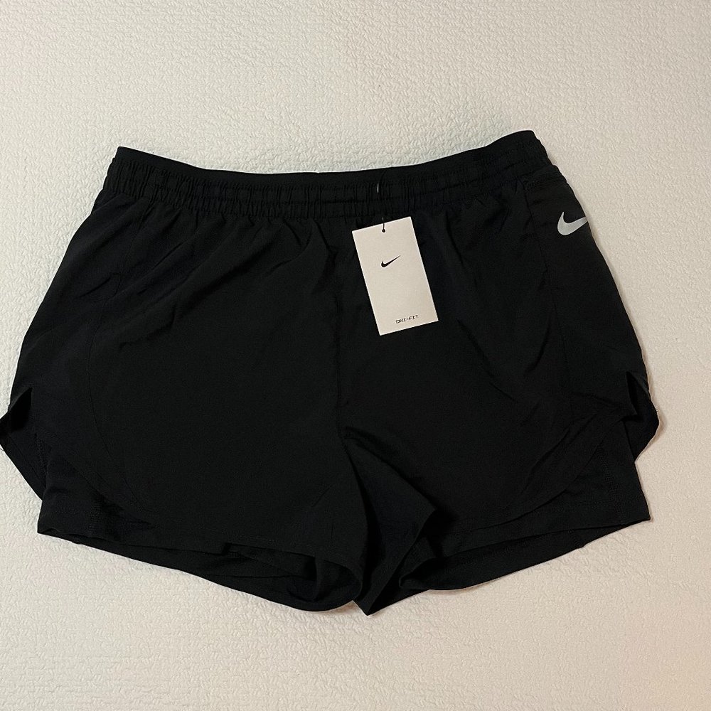 Nike Tempo Luxe Women's 2-In-1 Running Shorts, Size L, NWT